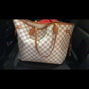 LV authentic